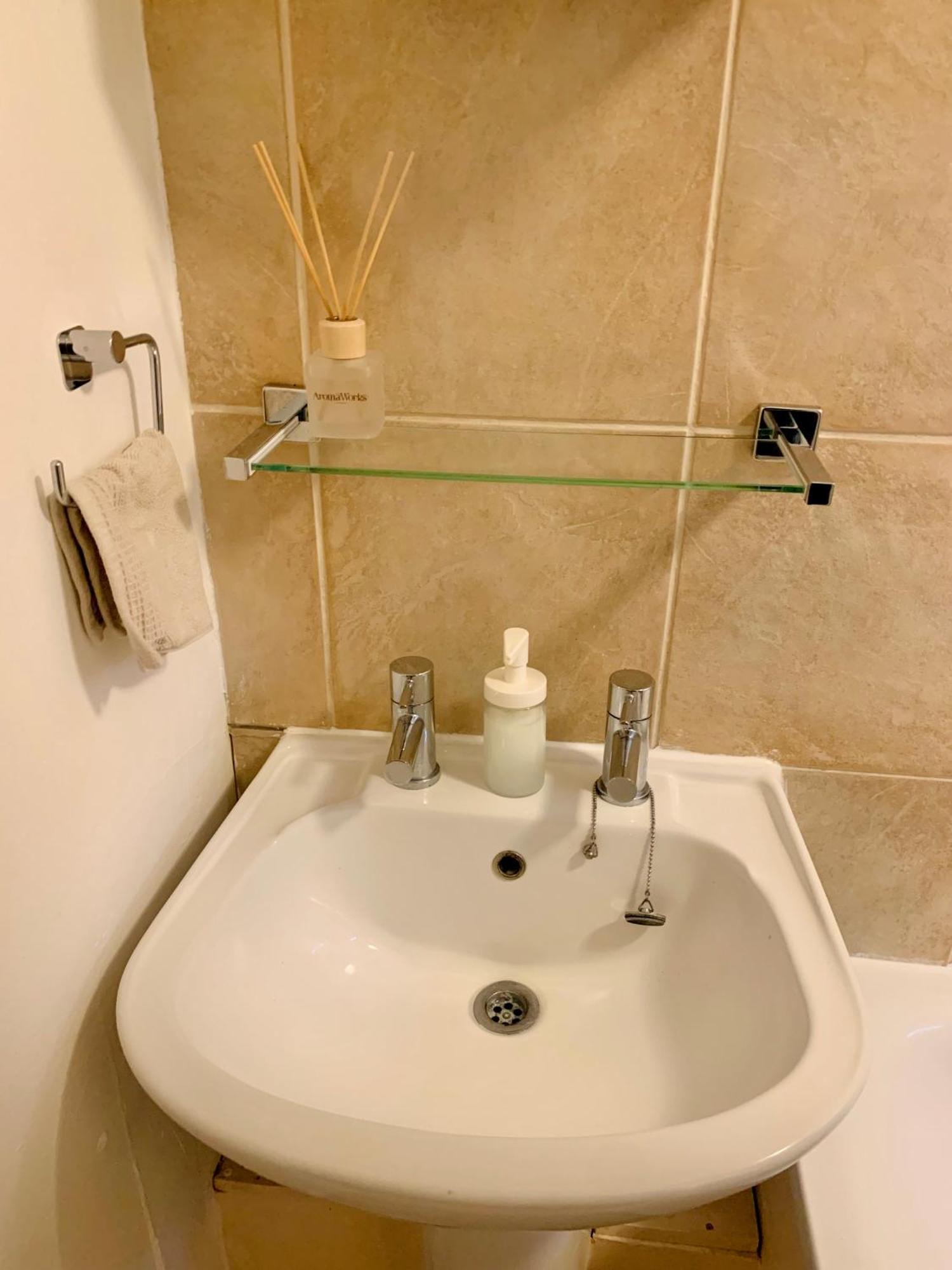 London Apartment Finsbury Park Zone 2 - 10 Minutes To Central Londres Exterior foto